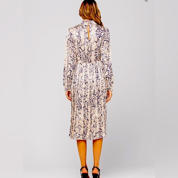Python Midi long sleeve Dress - Picture 4 of 4